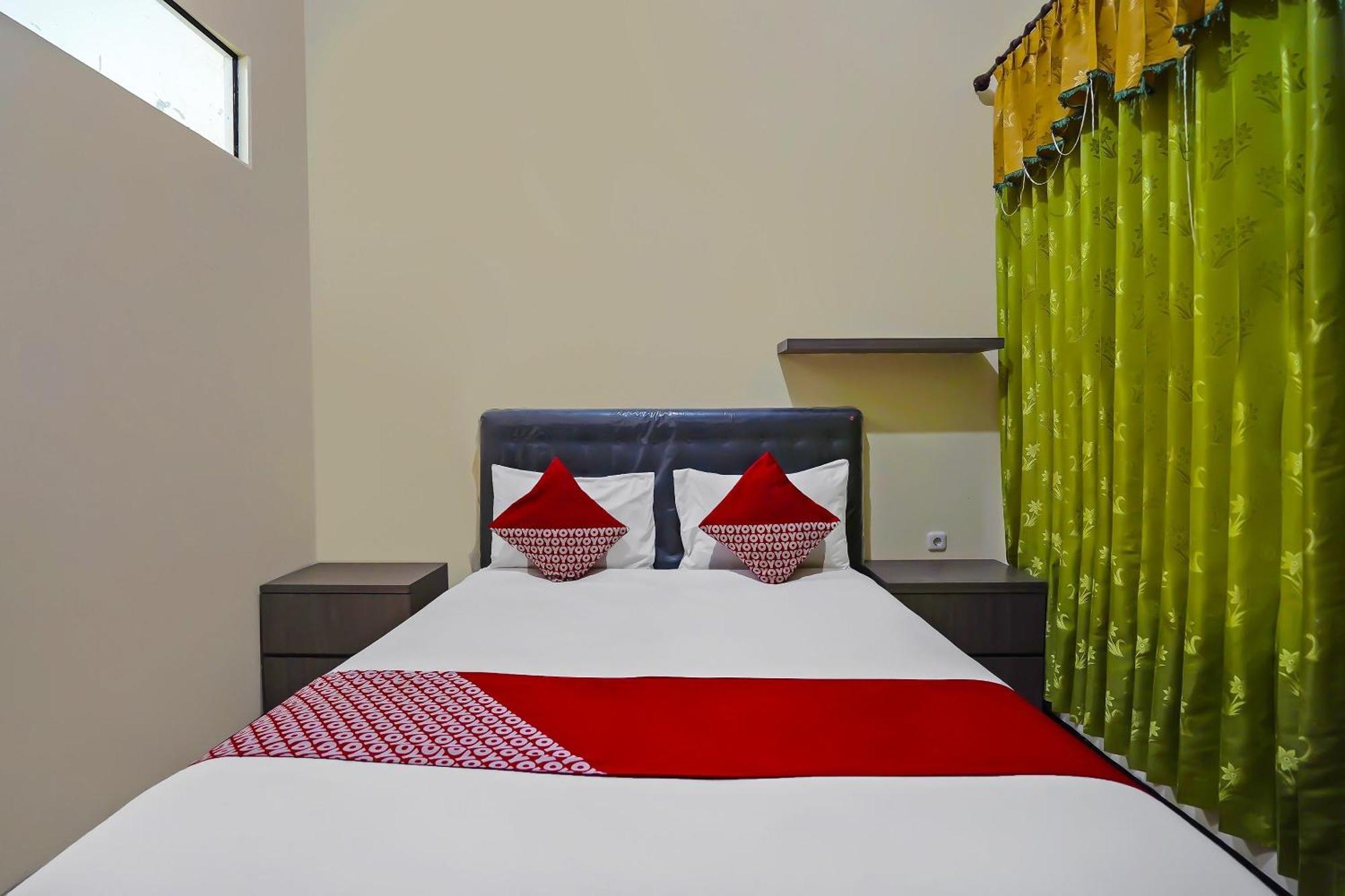 Oyo Life 511 Grace Residence Surabaya Luaran gambar